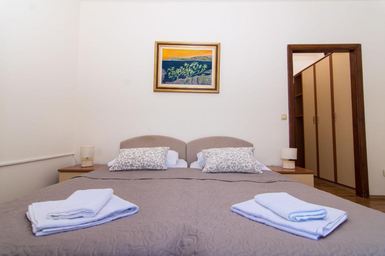 Rooms Villa Liza Trogir Exterior foto